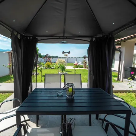 Family Estate Hadzalova Avlija Holiday home