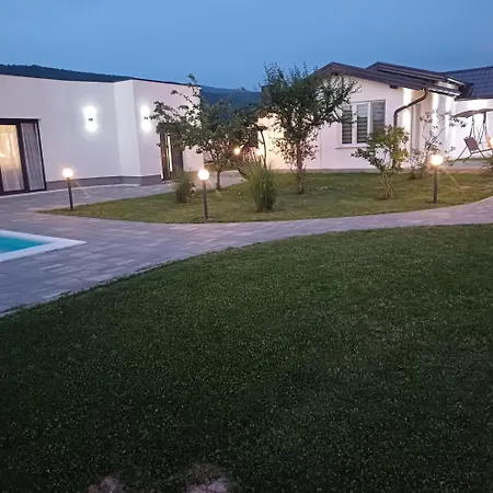 Holiday home Family Estate Hadzalova Avlija Bihac