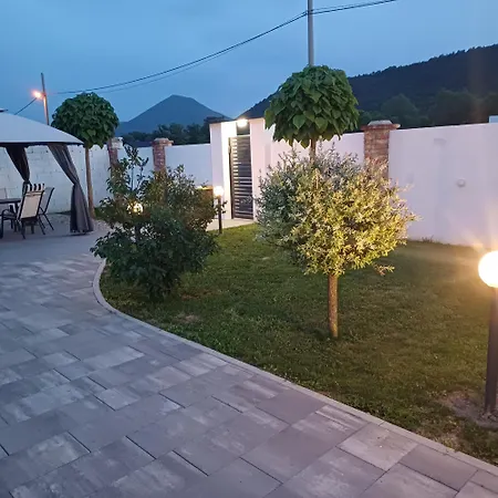 Family Estate Hadzalova Avlija Bihać