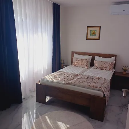 Tatil Evi Family Estate Hadzalova Avlija