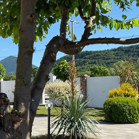 Tatil Evi Family Estate Hadzalova Avlija